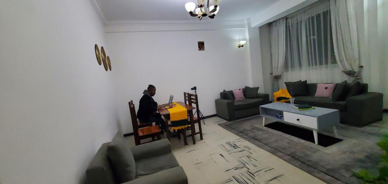 Cozy 1-Bedroom Luxury Apartment Addis Ababa Bagian luar foto