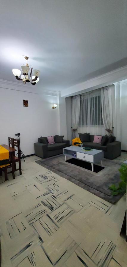 Cozy 1-Bedroom Luxury Apartment Addis Ababa Bagian luar foto